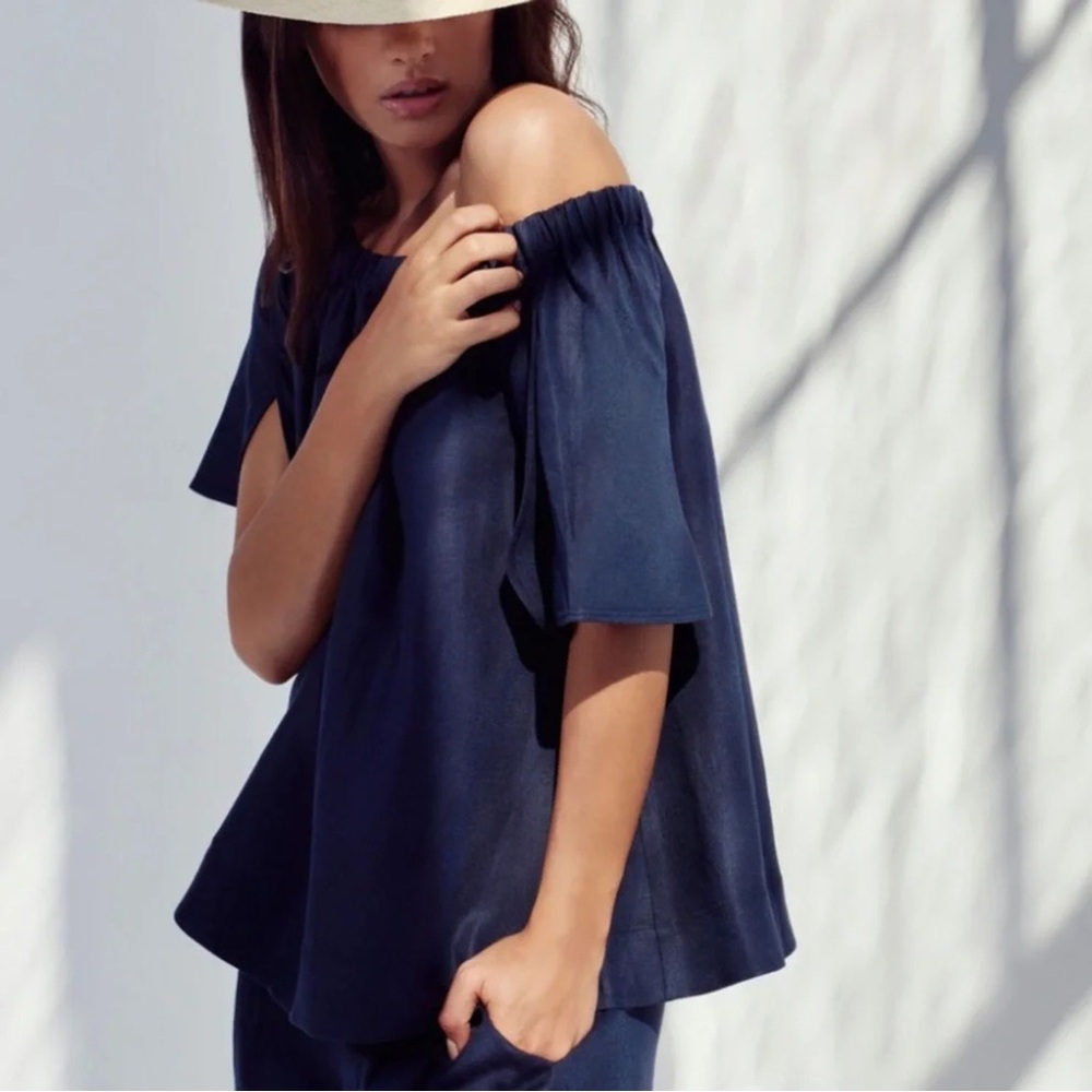 Cuyana Linen Blend Off the Shoulder Split Sleeve Top Navy Blue Size XSmall